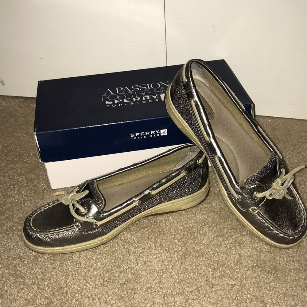 Sperry boat shoes
